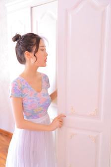 美女自拍
